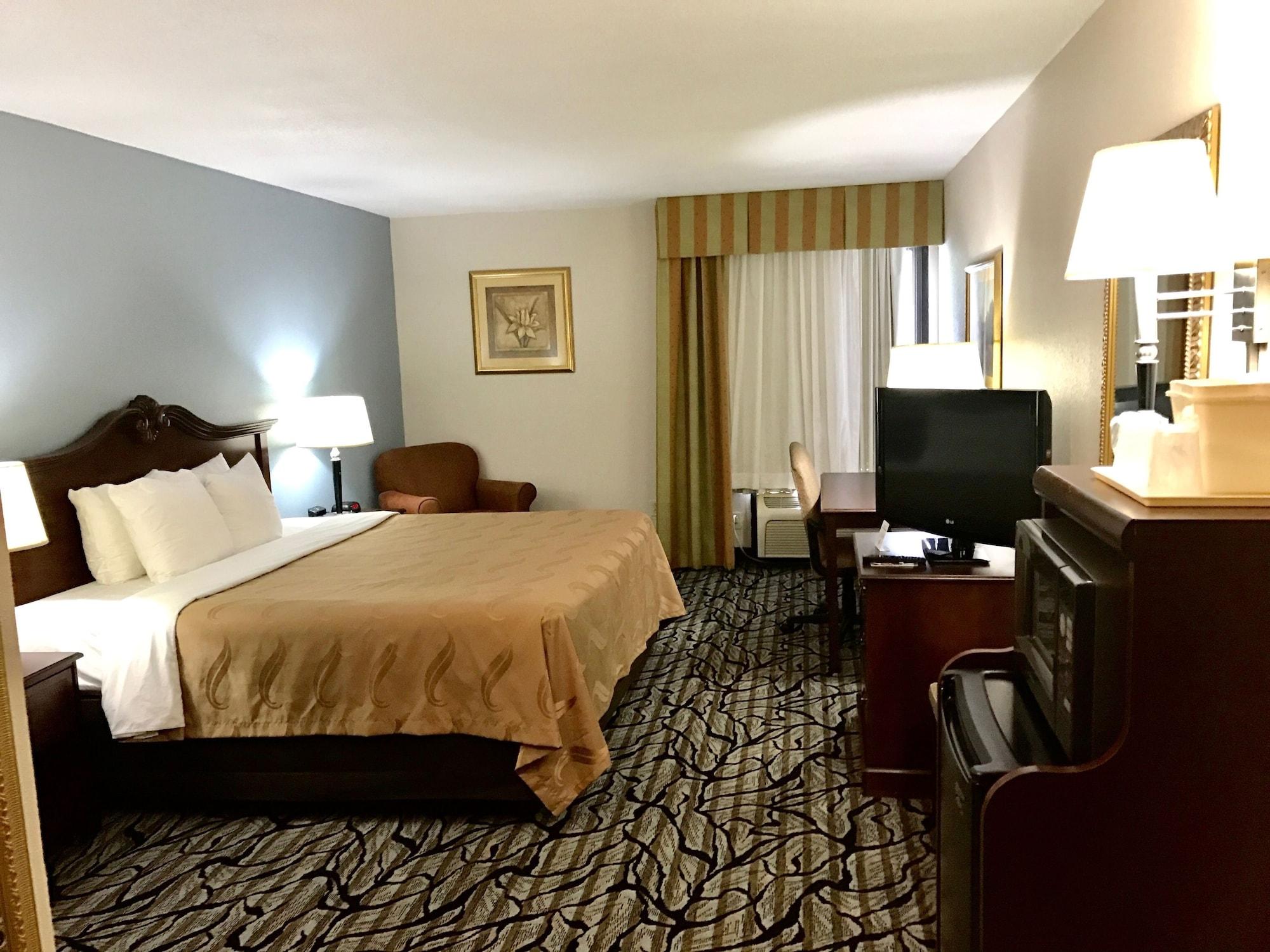 Quality Inn At The Park Fort Mill Exteriör bild